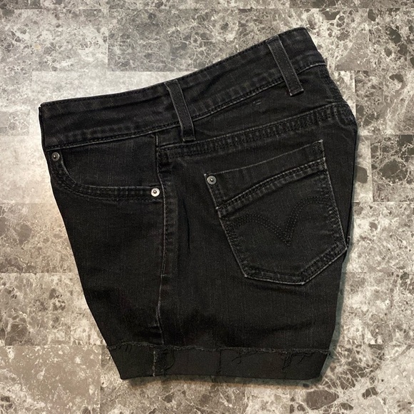 Levi’s 529 Curvy Rolled Cuff Denim Shorts - Size 4 - Picture 1 of 16